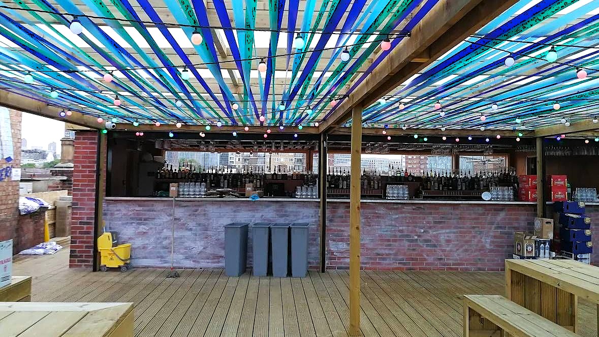 outsidebarimage cropped